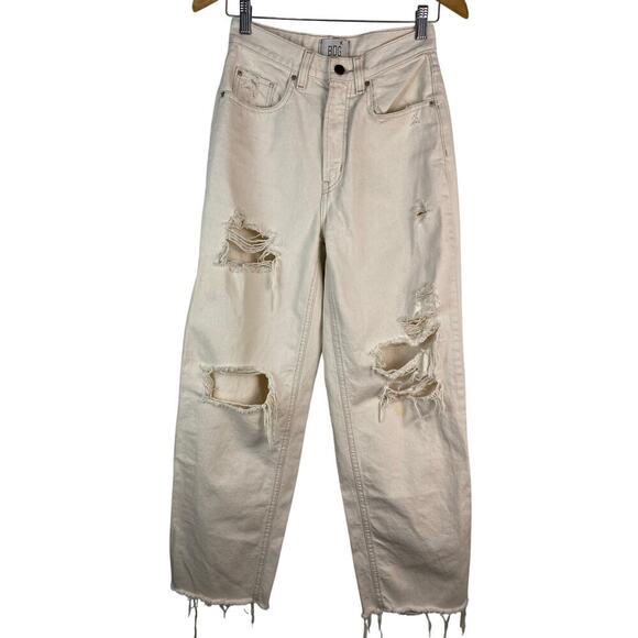 Urban Outfitters Denim - Urban Outfitters BDG Women's Size 26 Cream Distressed High Rise Baggy Jeans‎ *